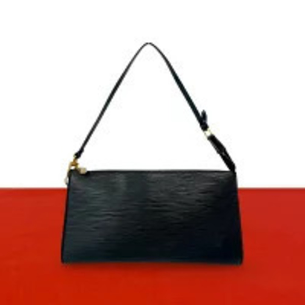 Louis Vuitton Pochette Accessoires Epi Leather Pouch Noir Black